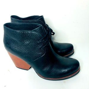 Kork-Ease Women's Roana Leather boot US 8.5M Black Lace Up Heeled Booties